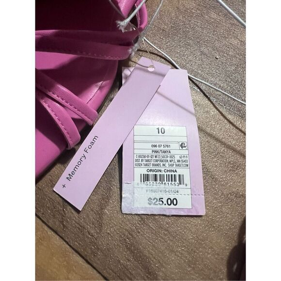 Wild Fable Pink Strappy Sandals With Heart Gem Woman’s Size 10 NEW - Picture 5 of 8